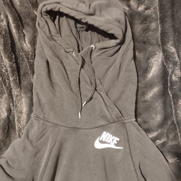 Nike Hoodie - Picture 2 of 4